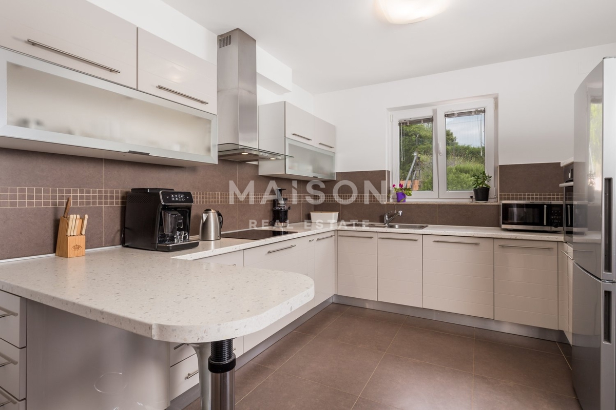 Villa Veprinac, Opatija - Okolica, 270m2