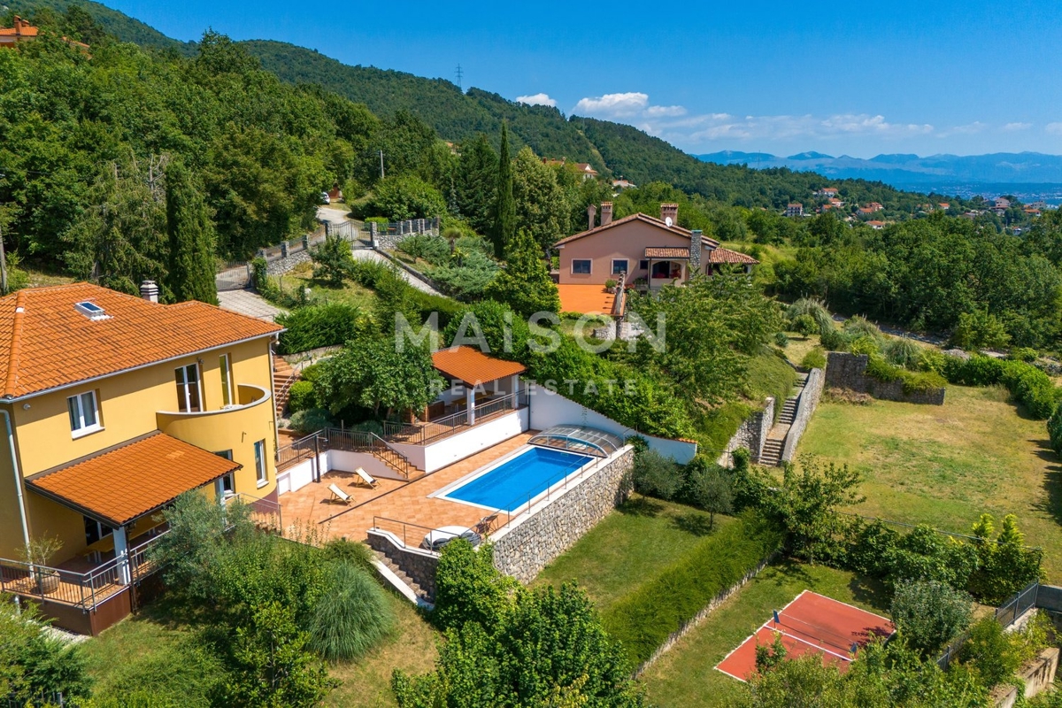 Villa Veprinac, Opatija - Okolica, 270m2