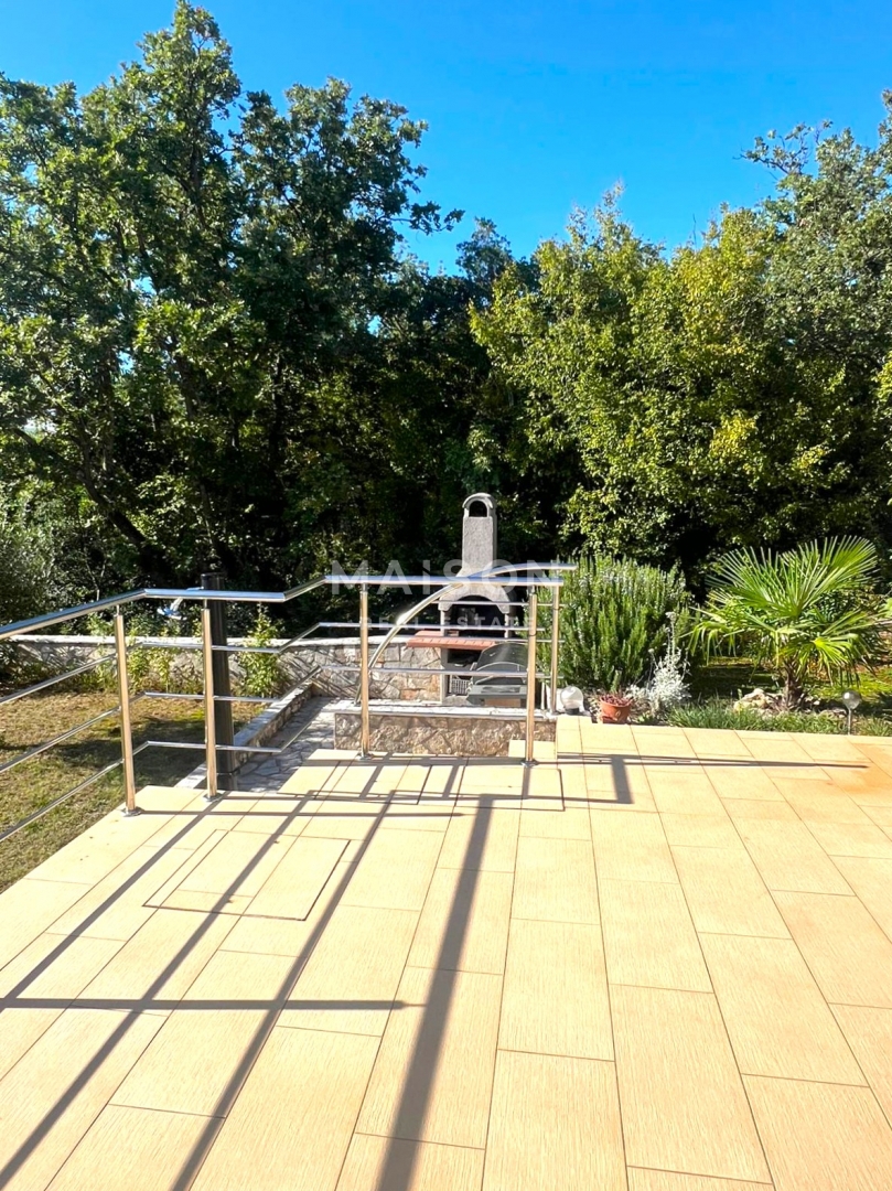 Appartamento Pinezići, Krk, 72m2