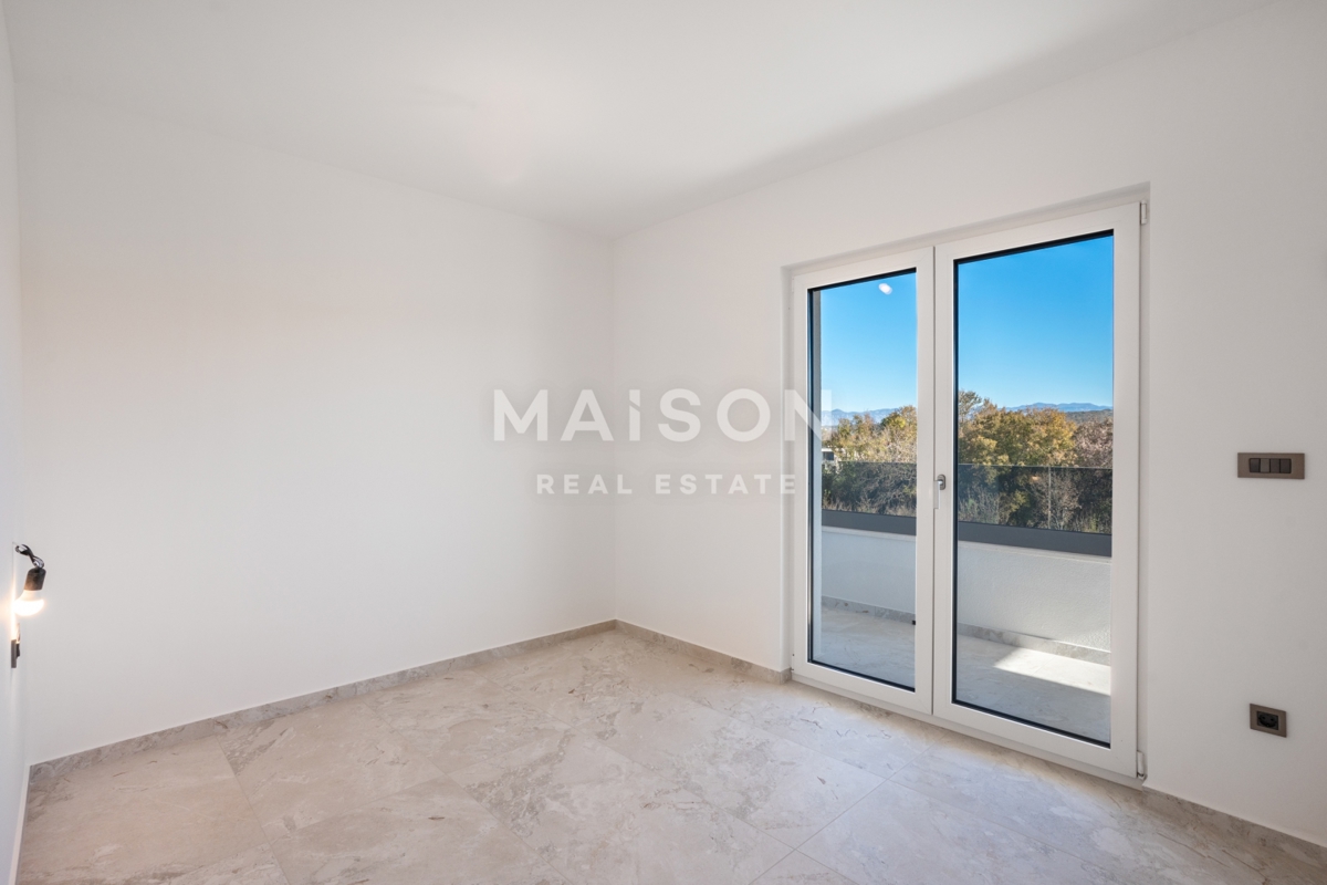 uova casa vacanze in vendita a Krk – zona tranquilla, finiture pregiate