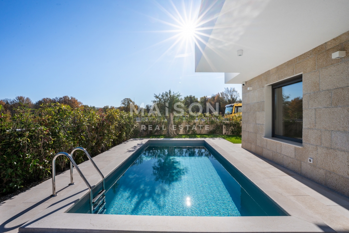 uova casa vacanze in vendita a Krk – zona tranquilla, finiture pregiate