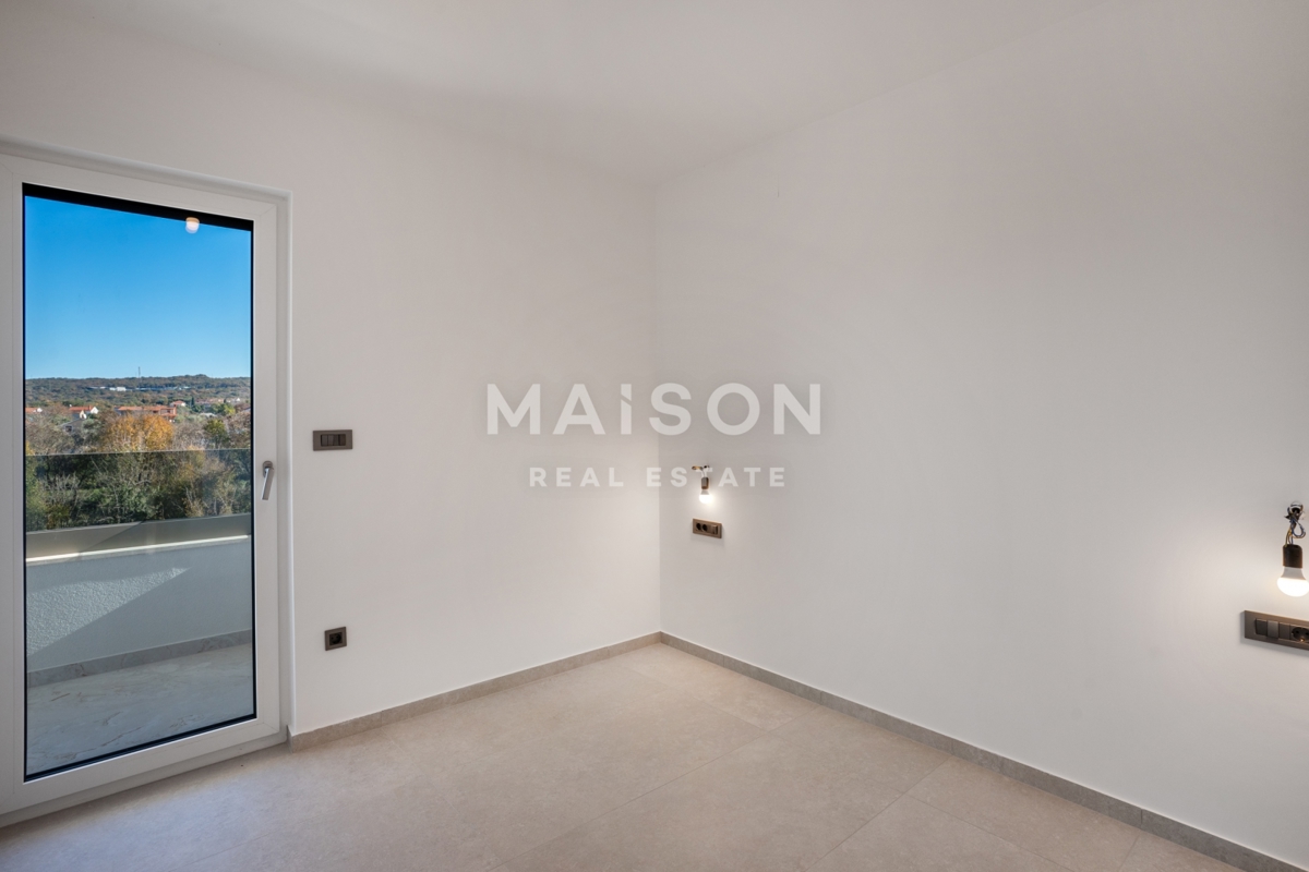 uova casa vacanze in vendita a Krk – zona tranquilla, finiture pregiate