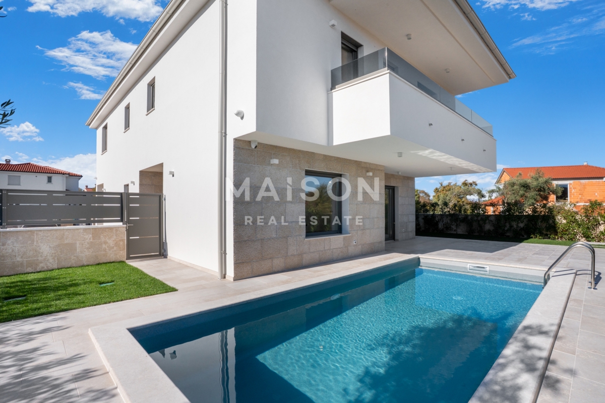 uova casa vacanze in vendita a Krk – zona tranquilla, finiture pregiate