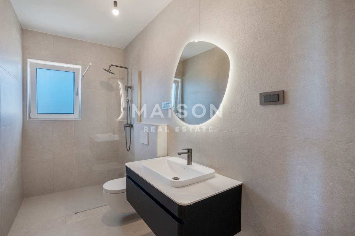 uova casa vacanze in vendita a Krk – zona tranquilla, finiture pregiate