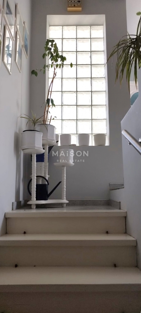 Città di Krk, casa con 3 unità abitative