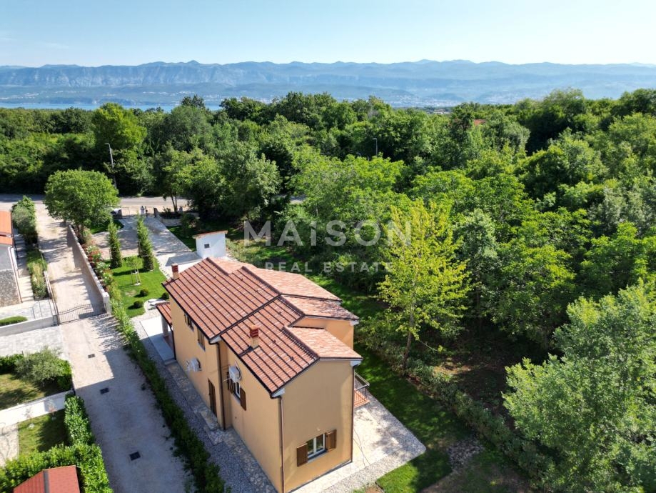 Villa Hlapa, Dobrinj, 250m2