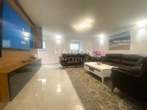 Commerciale Centar, Rijeka, 75m2