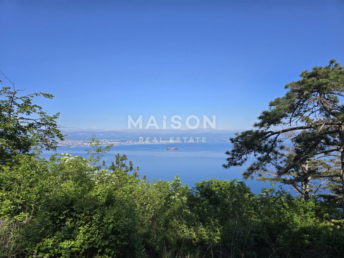 Terreno Tuliševica, Lovran, 1.900m2