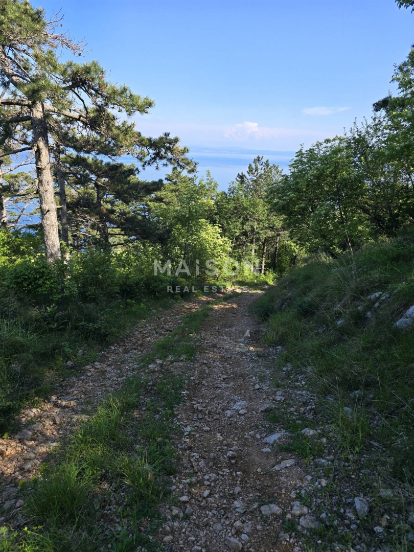 Terreno Tuliševica, Lovran, 1.900m2