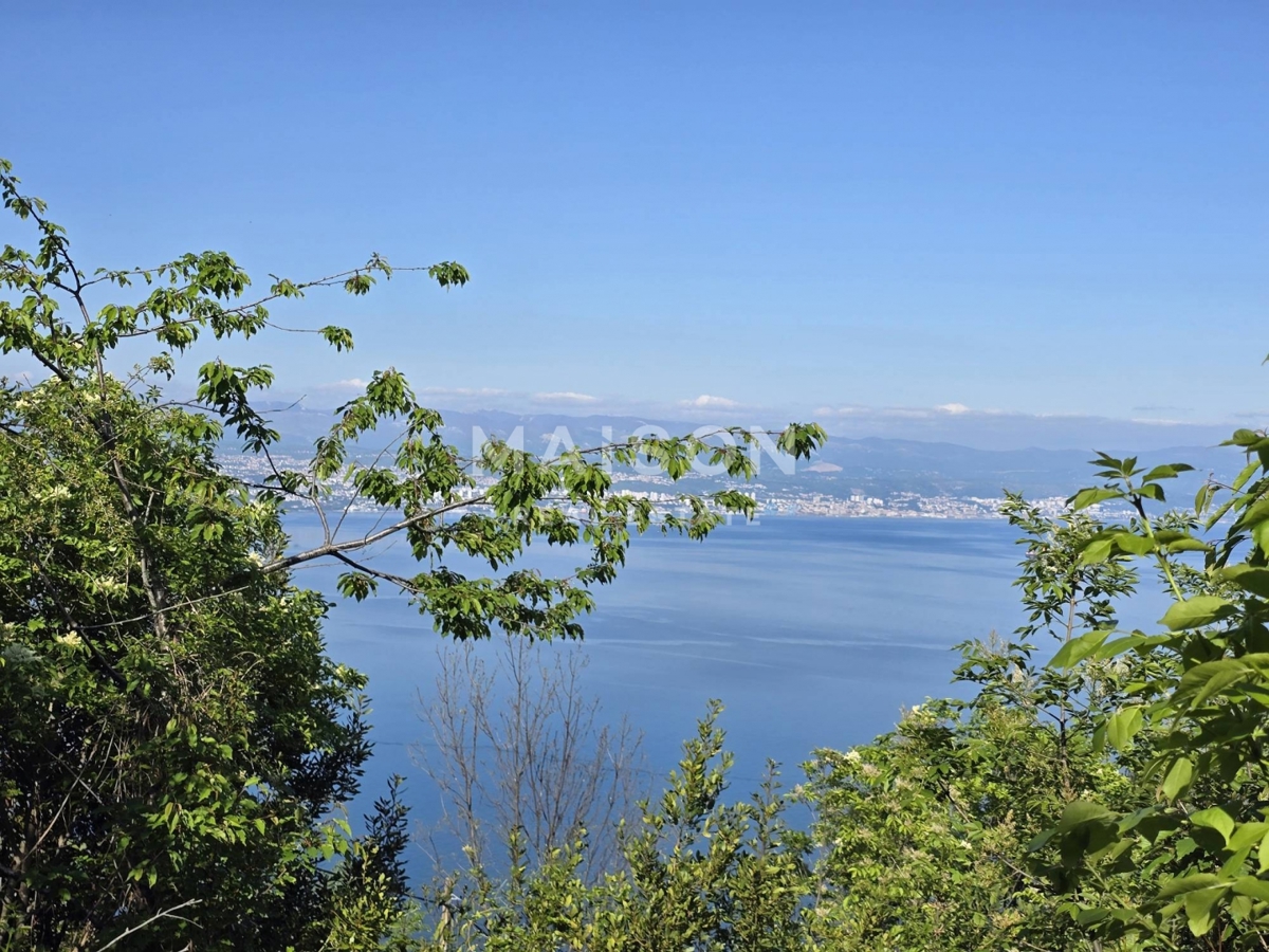 Terreno Tuliševica, Lovran, 1.900m2