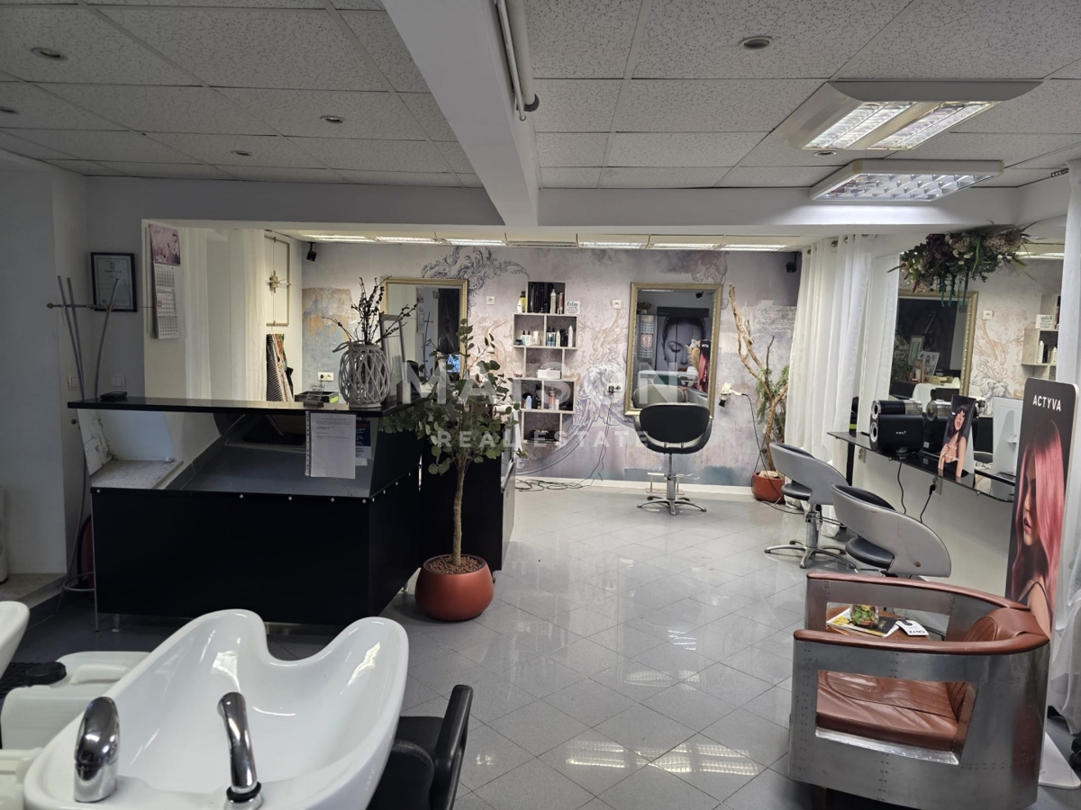 Commerciale Mali Lošinj, 109m2