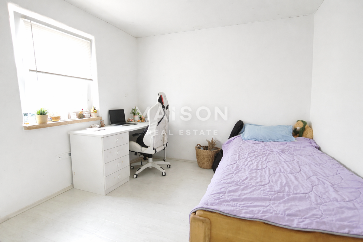 Casa indipendente su 900 m² con potenziale