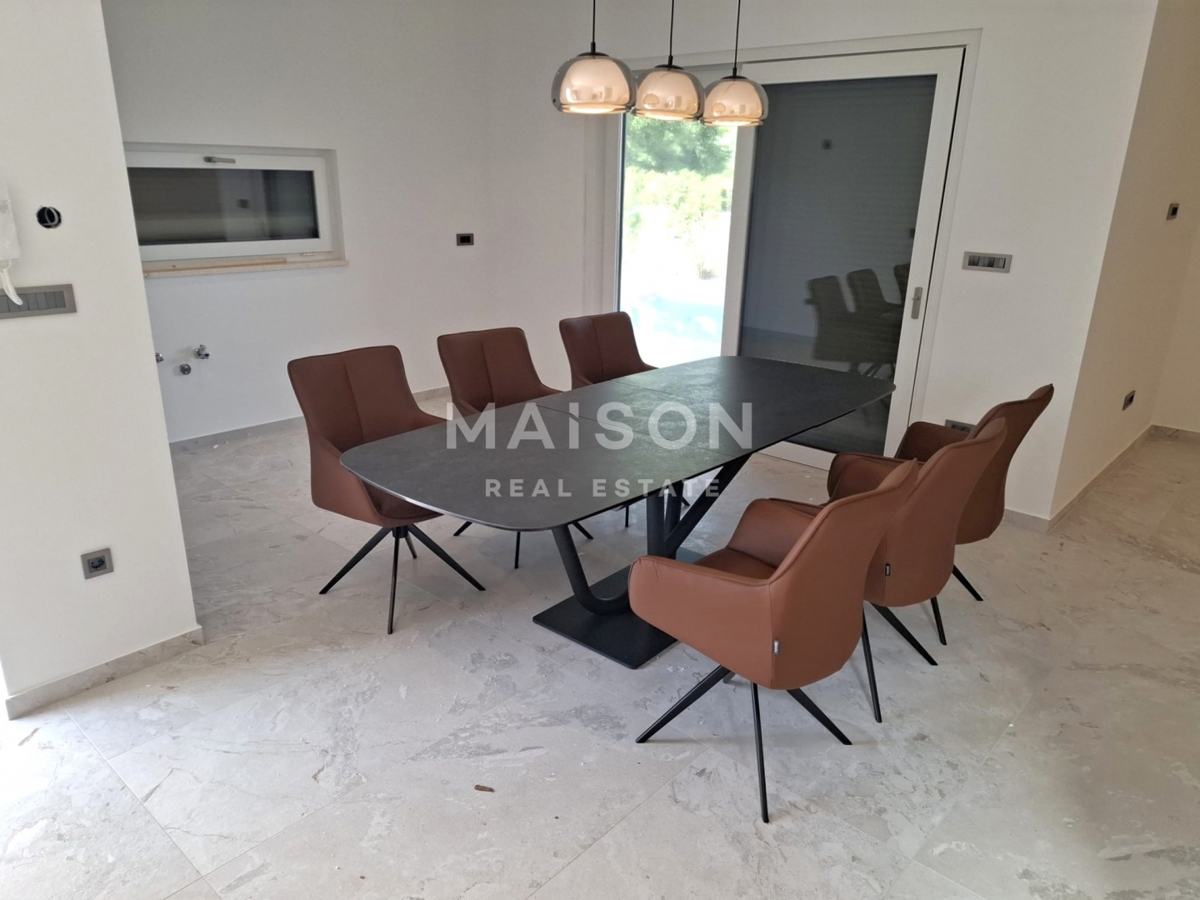 uova casa vacanze in vendita a Krk – zona tranquilla, finiture pregiate