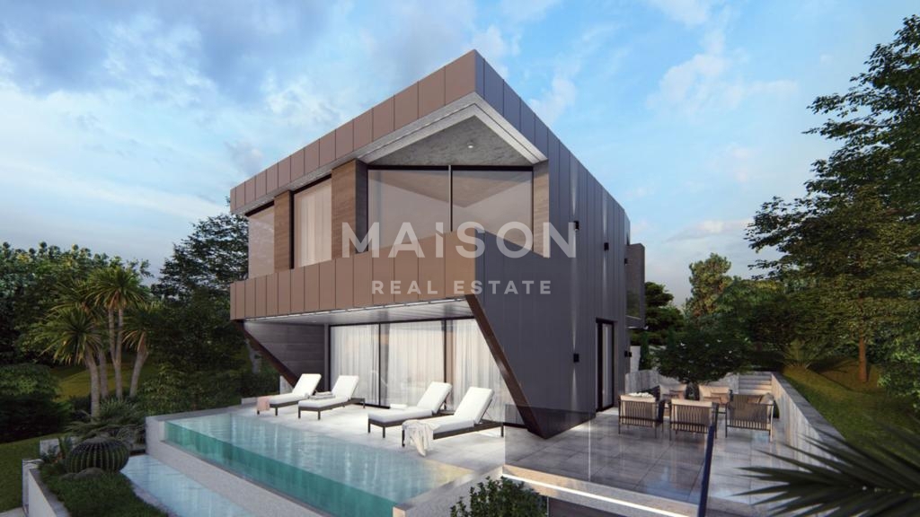 Njivice, villa di lusso con piscina a 50 m dal mare