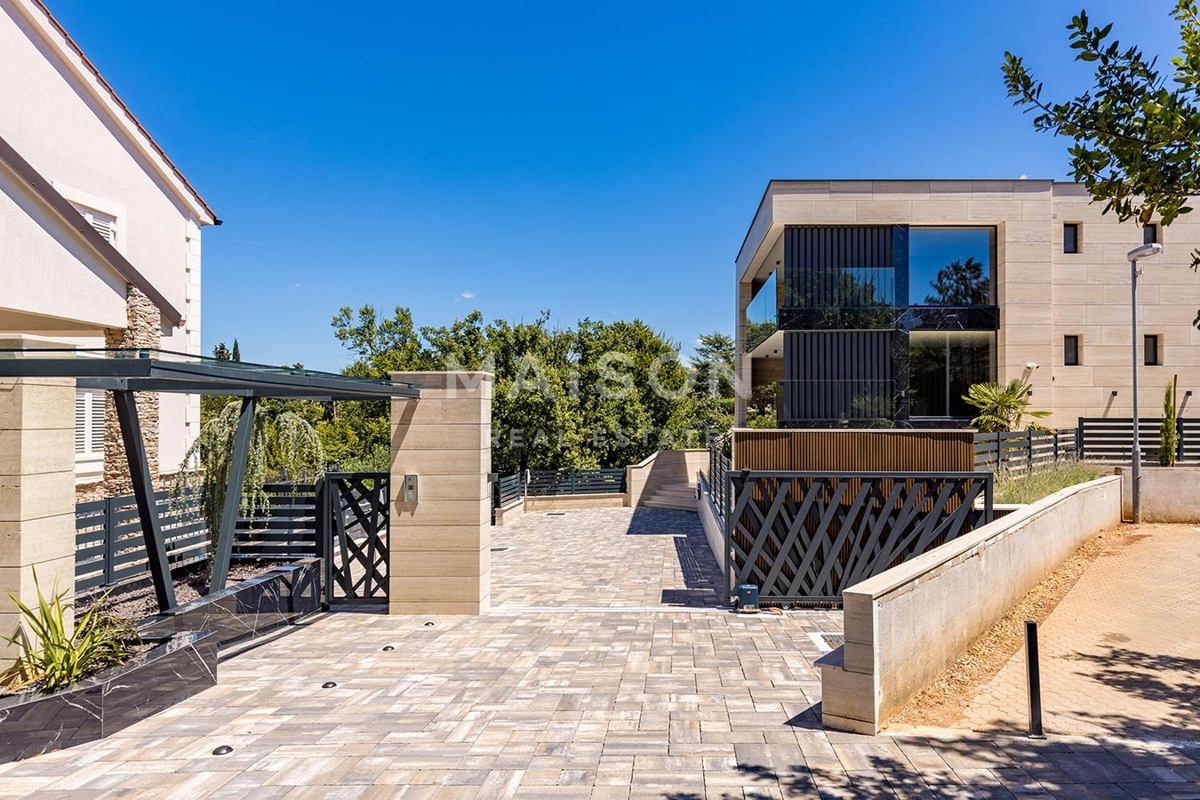 Appartamento Malinska, Malinska-Dubašnica, 164,02m2