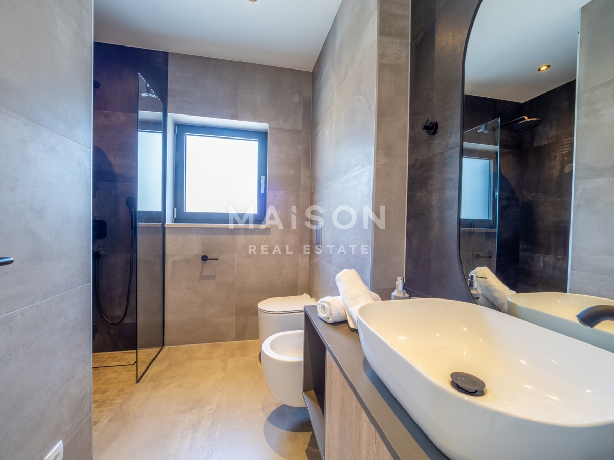 Casa Vrbnik, 160,34m2