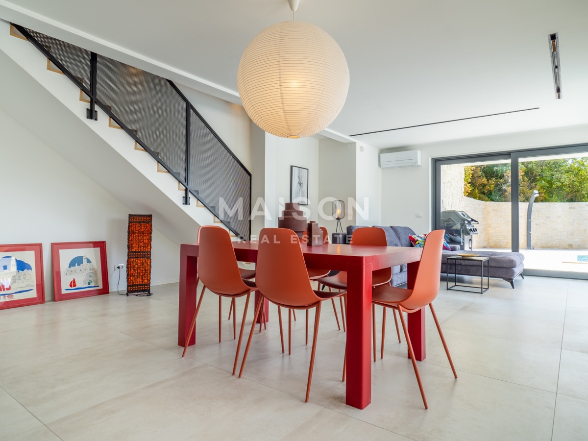 Casa Vrbnik, 160,34m2