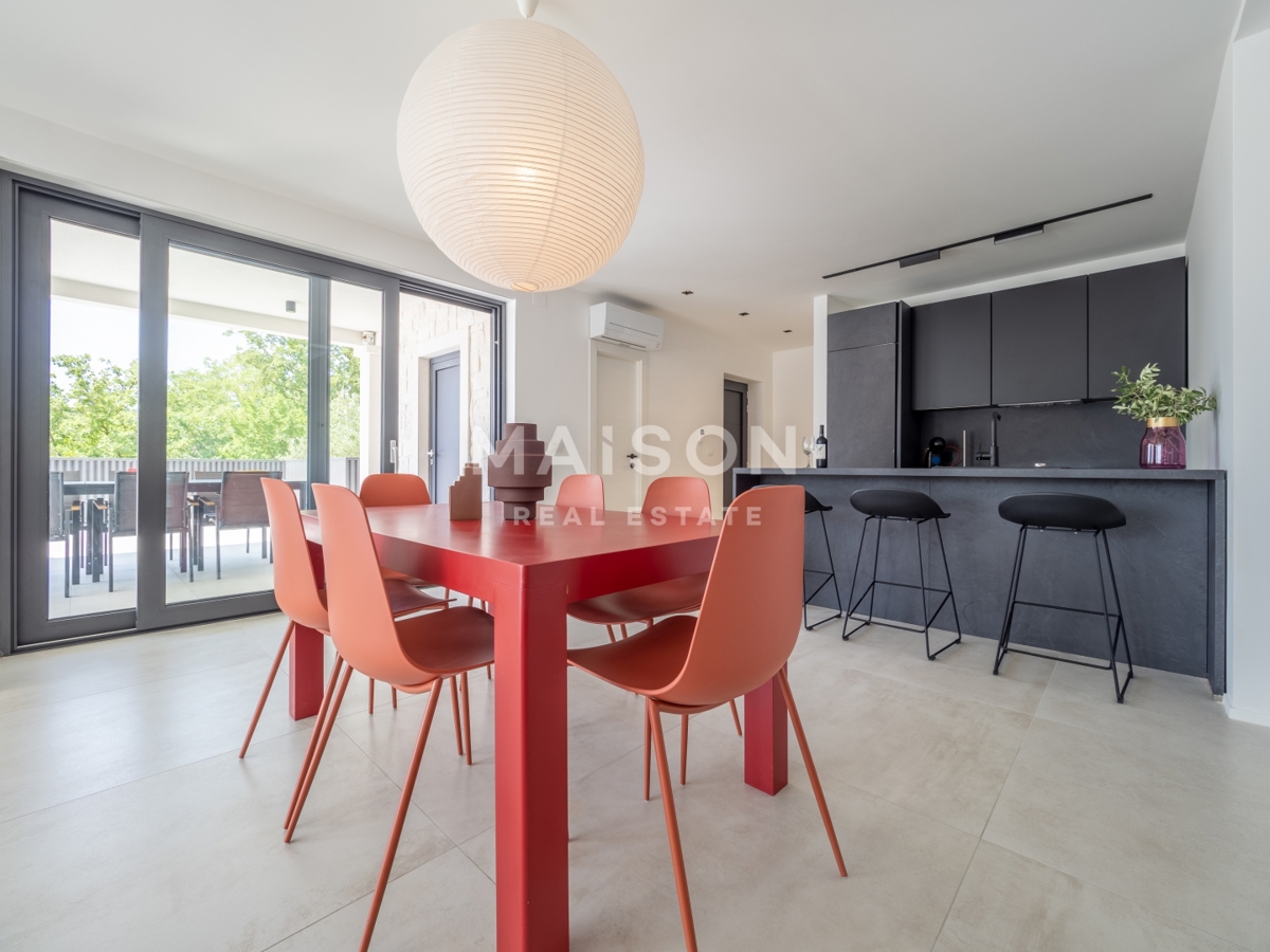 Casa Vrbnik, 160,34m2