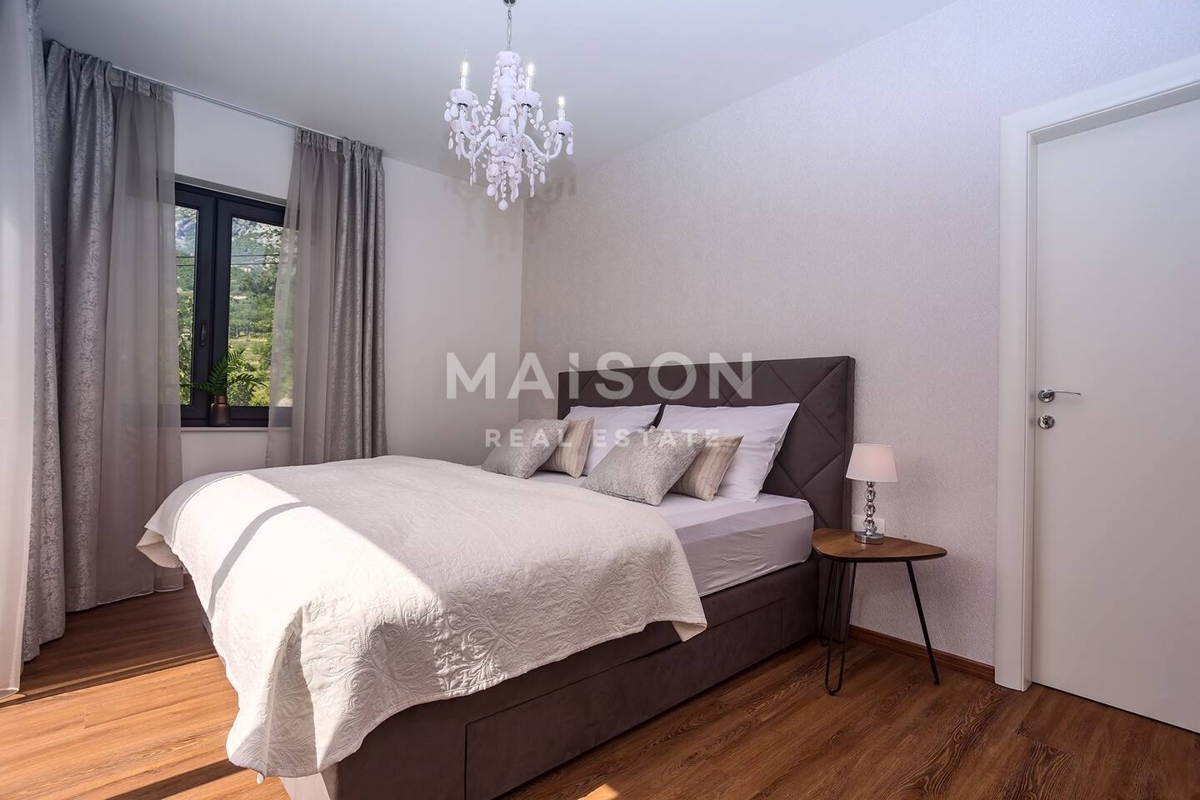 Villa Gata, Omiš, 320m2
