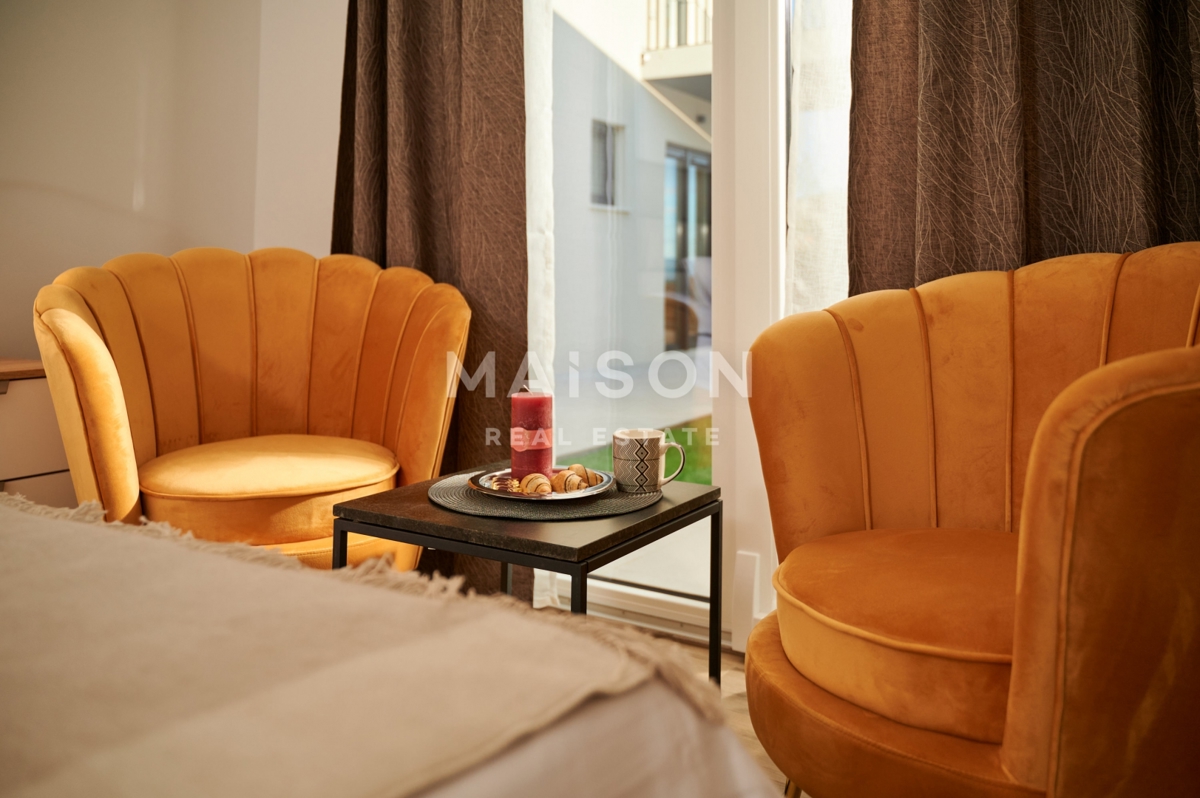 Villa Duće, Dugi Rat, 225m2