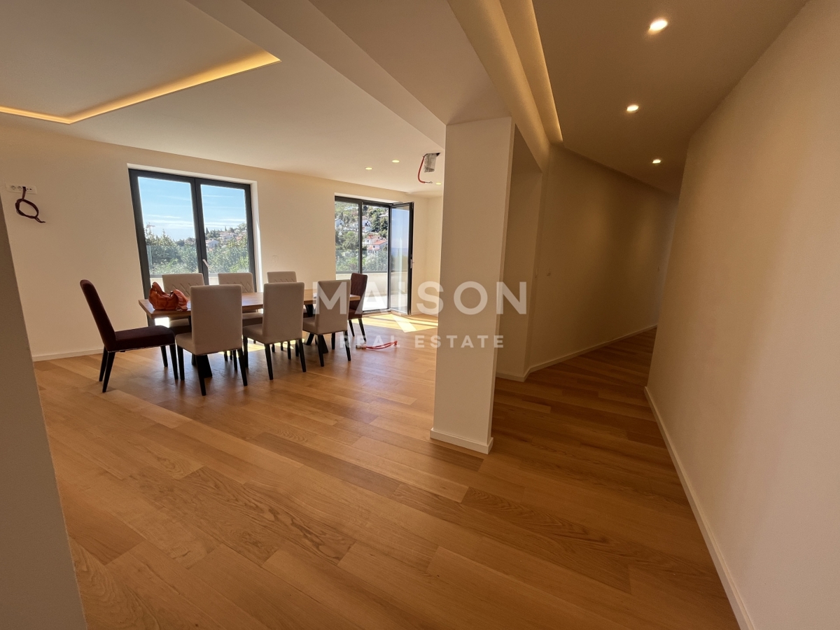 Appartamento Opatija - Centar, Opatija, 117m2