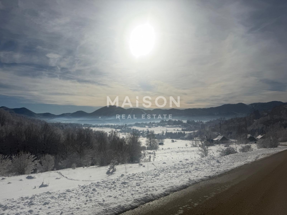 Terreno Mrkopalj, 885m2