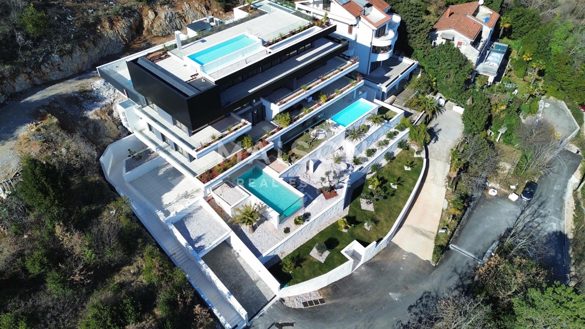 Opatija - Lussuoso appartamento duplex con piscina 425,70 m²