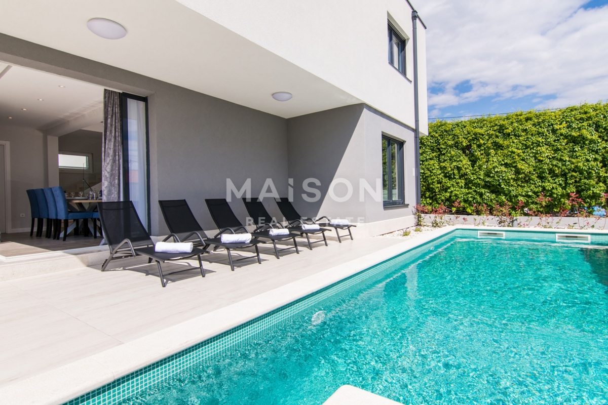 Villa Kaštel Kambelovac, Kaštela, 202m2