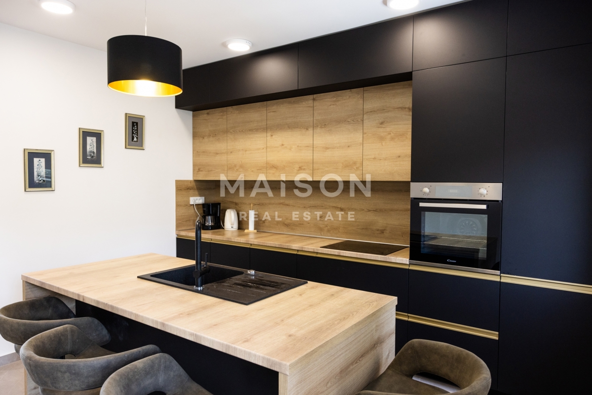 Appartamento Mandre, Kolan, 146,71m2