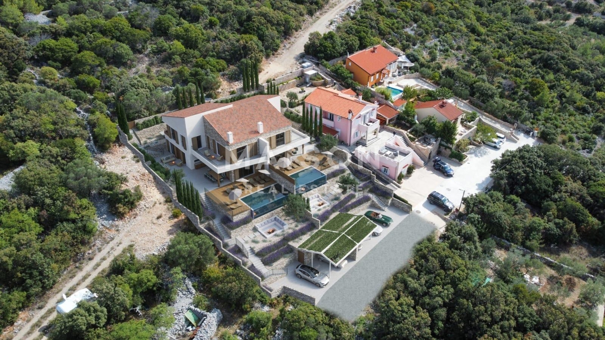 Villa Cres, 268m2