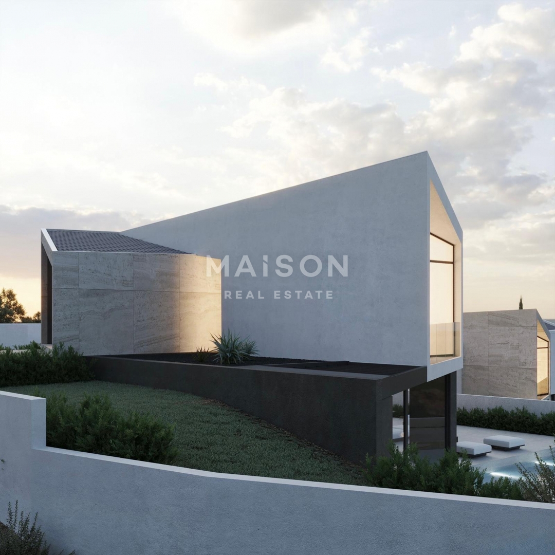 Villa Unica a Pićan – Nuova Costruzione con Piscina