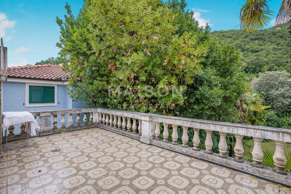 Mošćenička Draga - Villa Storica in Prima Fila sul Mare