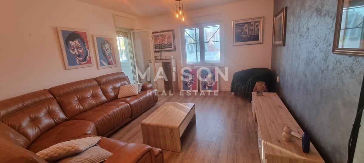 Appartamento Ristrutturato e Arredato a Umago – Ottima Posizione Vicino al Mare e al Centro