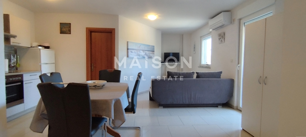 Due appartamenti vicino a Krk – 600 m dal mare