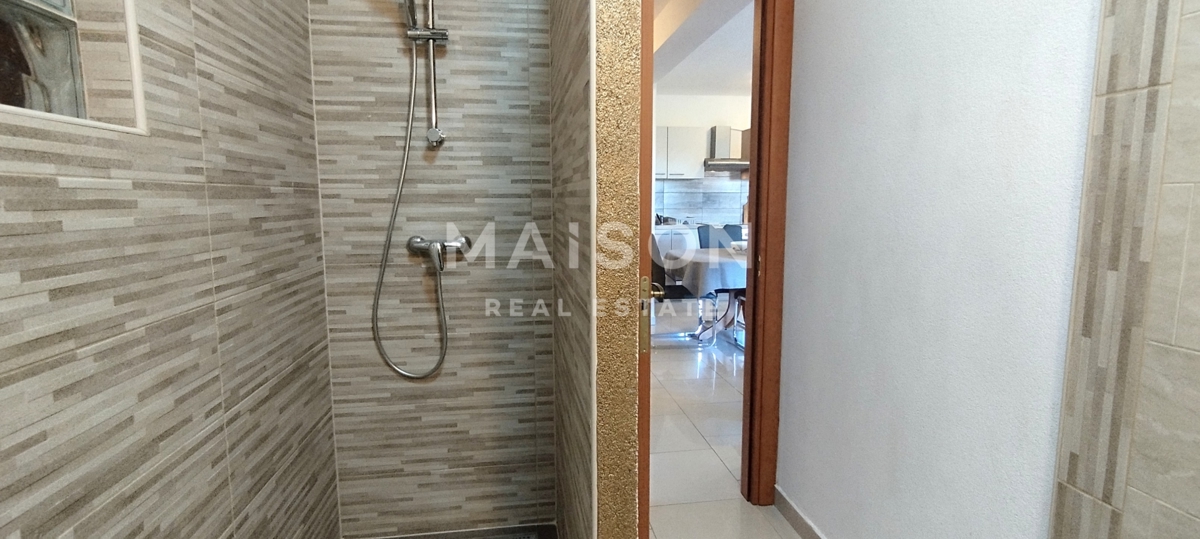 Due appartamenti vicino a Krk – 600 m dal mare