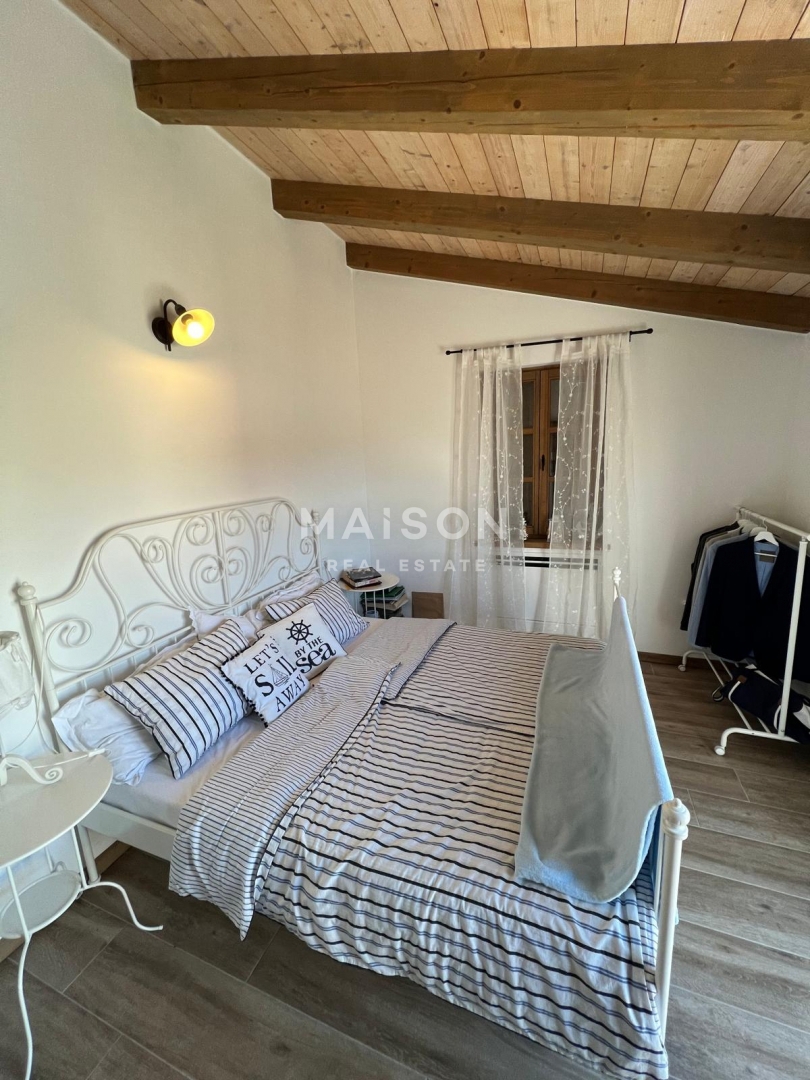 Affascinante villa rustica con piscina nel cuore dell’Istria – Svetvinčenat