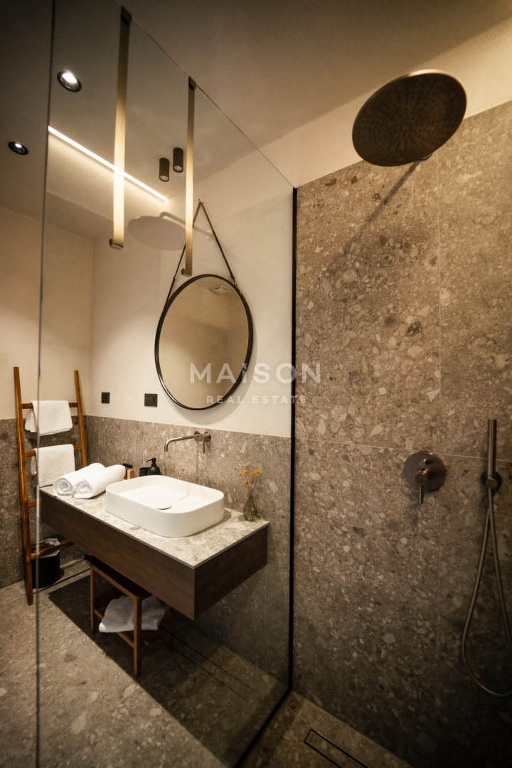 Casa Povljana, 295m2