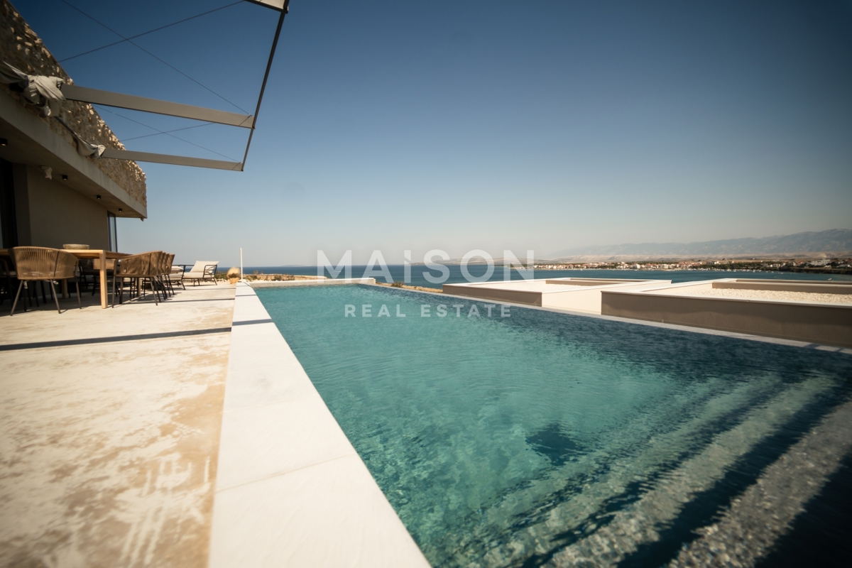 Casa Povljana, 295m2