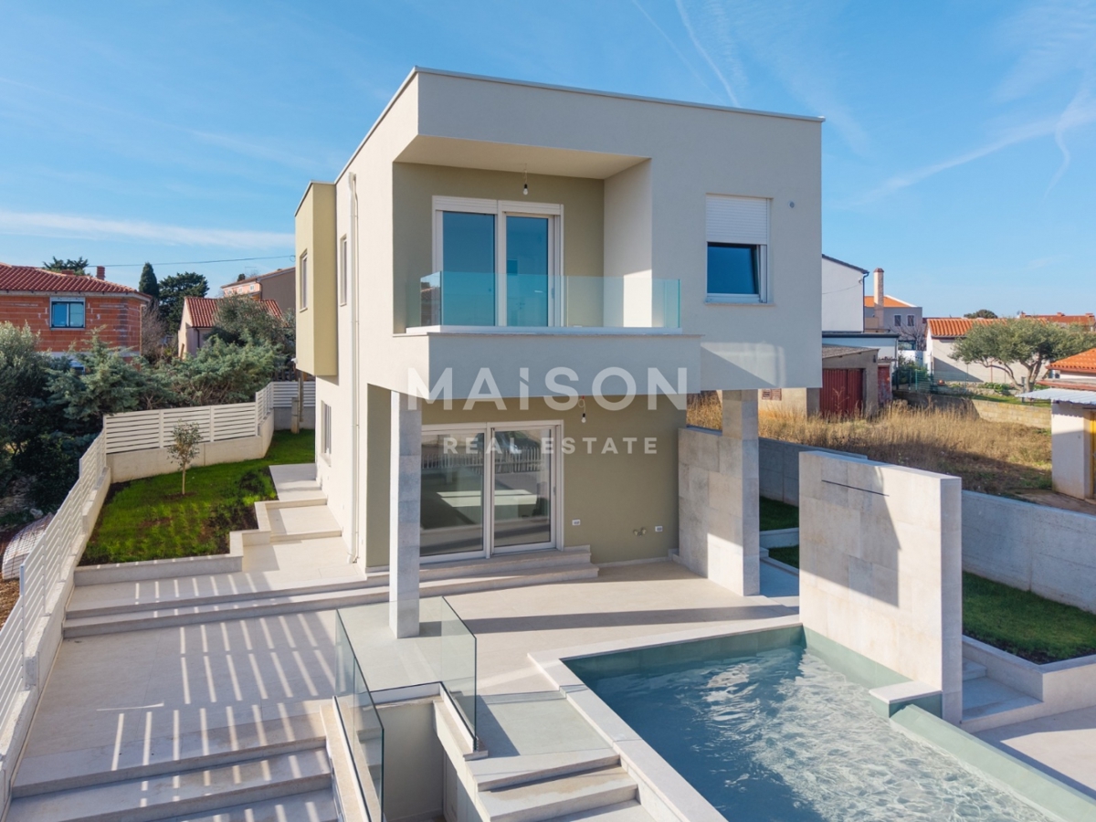   Istria | Ližnjan – Villa moderna con piscina e vista mare panoramica