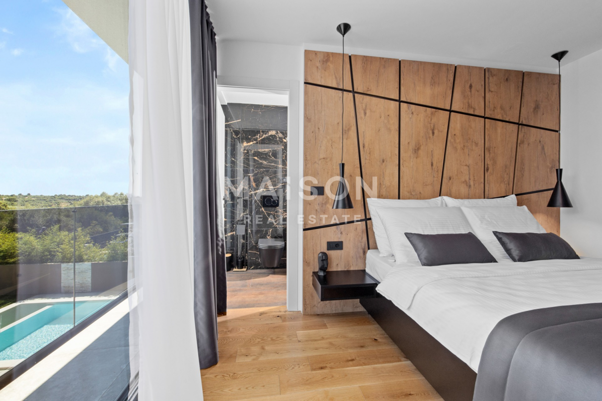 Villa Medulin, 220m2