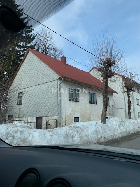 Casa Ravna Gora, 260m2