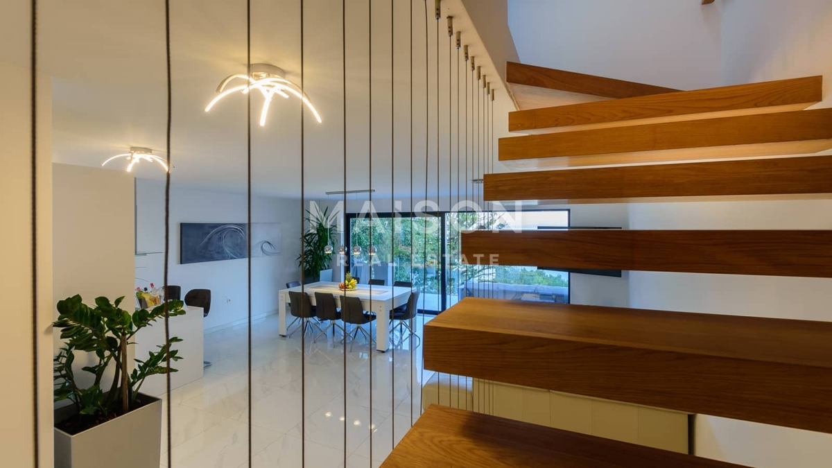 Villa Pobri, Opatija - Okolica, 250m2