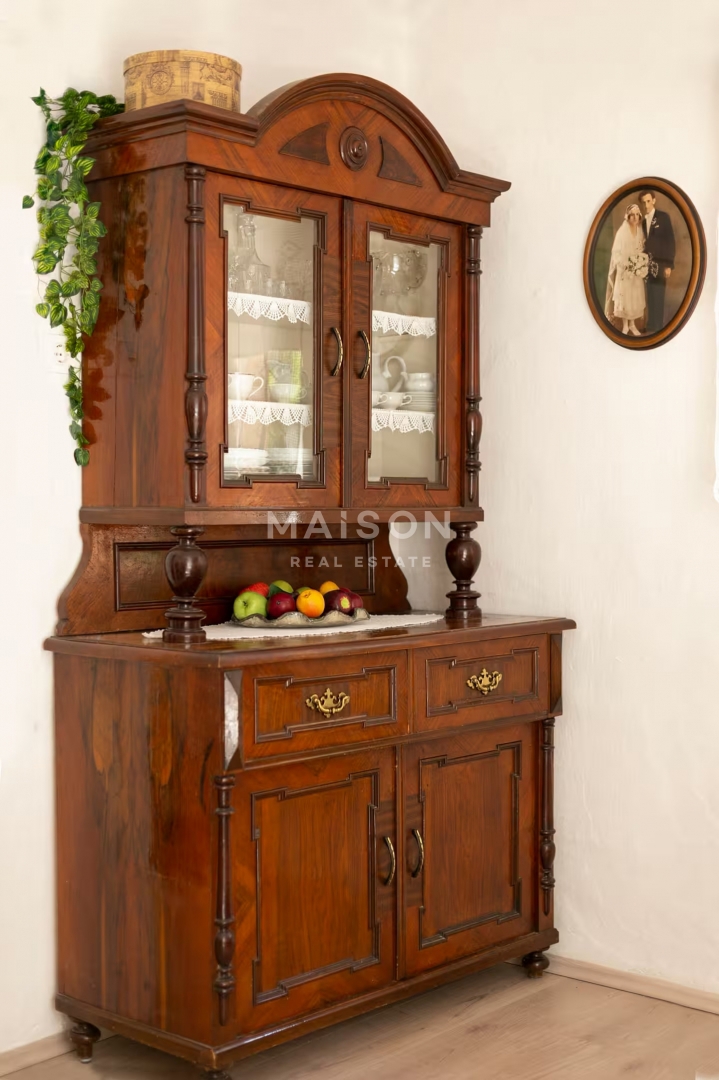 La casa che custodisce storie – una casa rustica permeata dal patrimonio di Novi