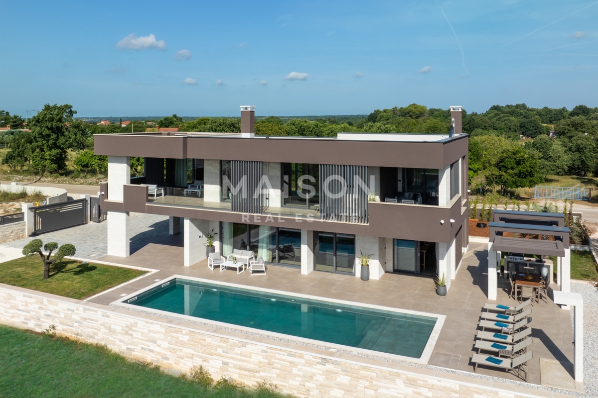 Villa Krnica, Marčana, 401m2