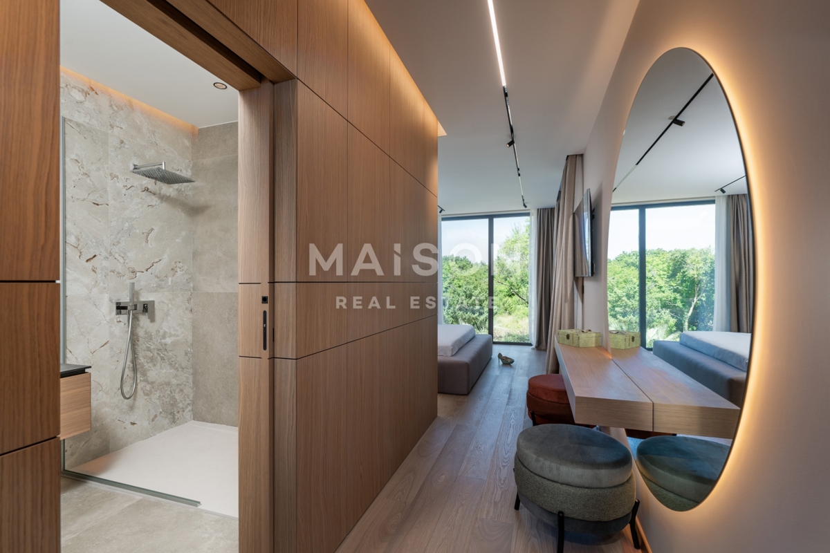 Villa Krnica, Marčana, 401m2