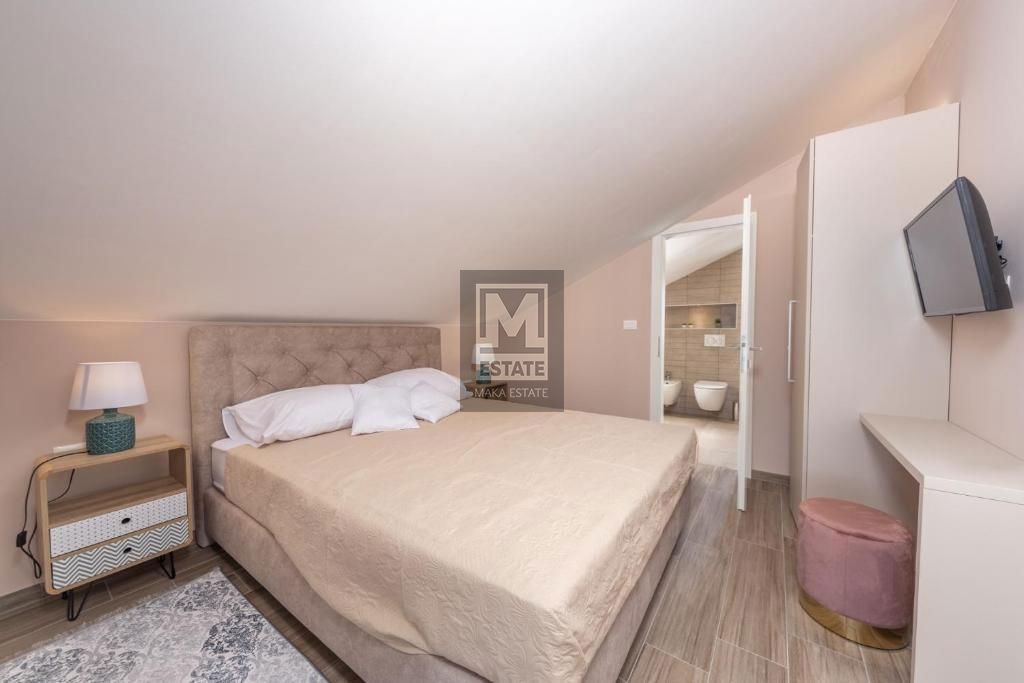 Parenzo, dintorni, villa di lusso con vista mare