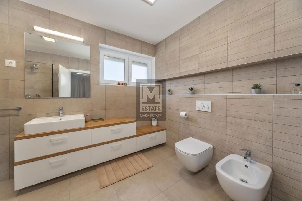 Parenzo, dintorni, villa di lusso con vista mare