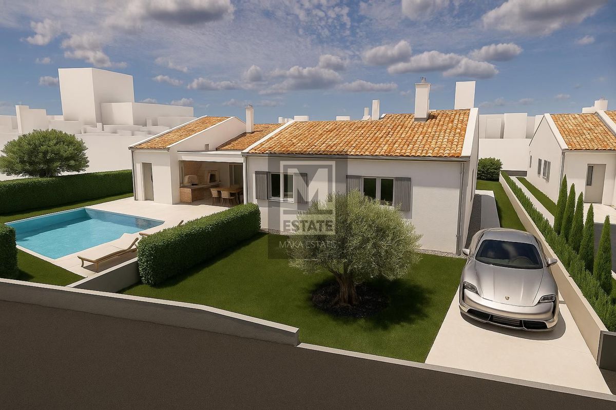 Parenzo, dintorni, casa al piano terra con piscina in costruzione!