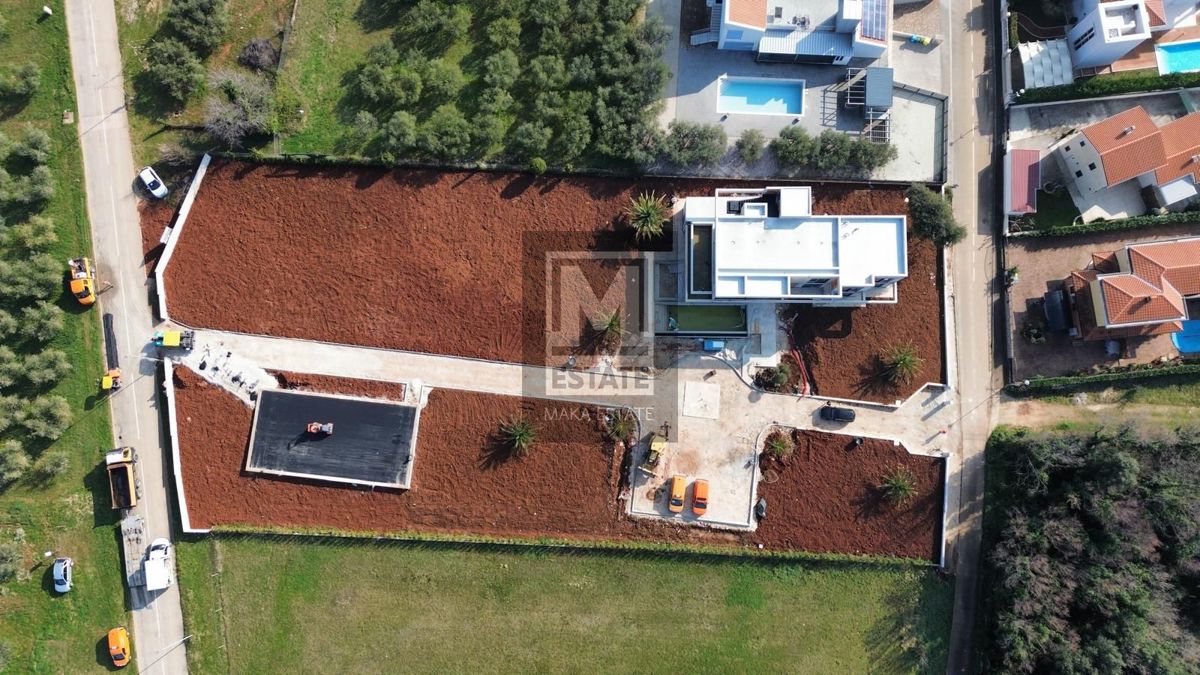 Parenzo, Vabriga , Villa di lusso con ampio giardino e vista sul mare!