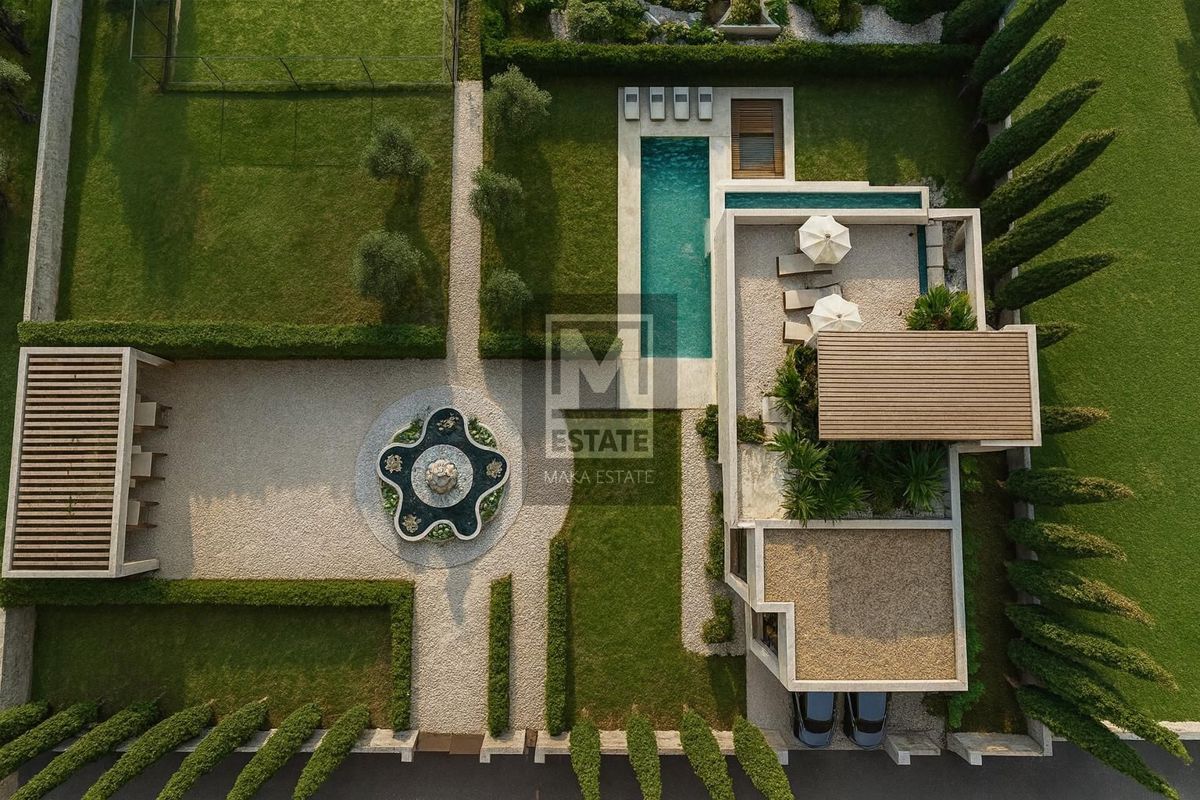 Parenzo, Vabriga , Villa di lusso con ampio giardino e vista sul mare!